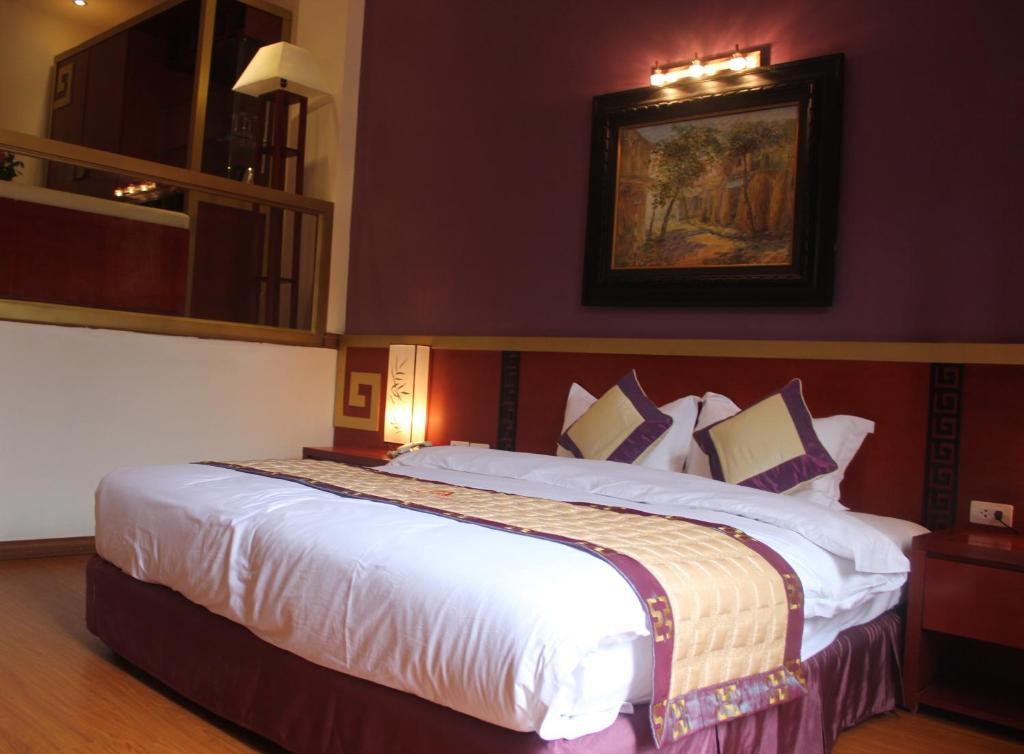 Aranya Hotel Hai Phong Ruang foto