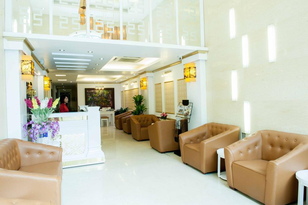 Aranya Hotel Hai Phong Bagian luar foto